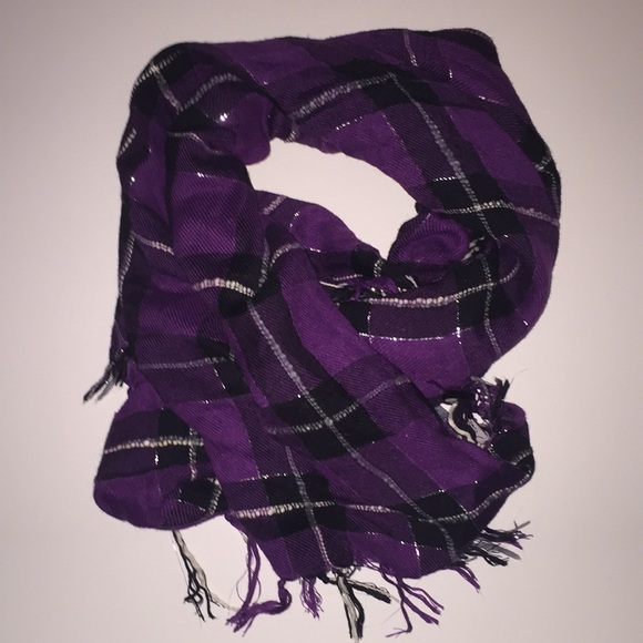 Steve Madden Plaid Scarf - Picture 1 of 3